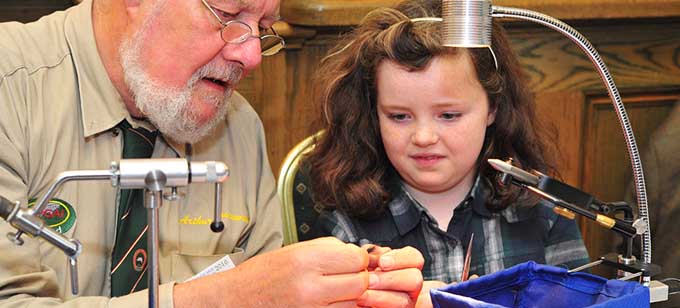 Arthur Greenwood of APGAI-IRELAND teaching Fly Dressing